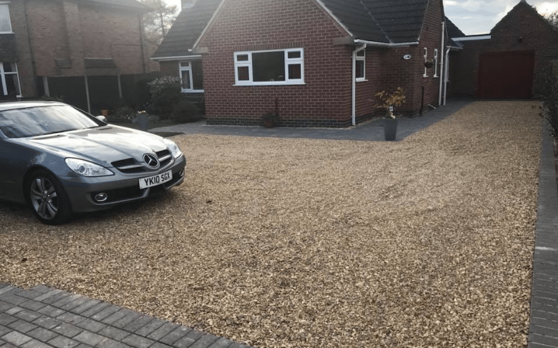 gravel driveway completed in Manchester